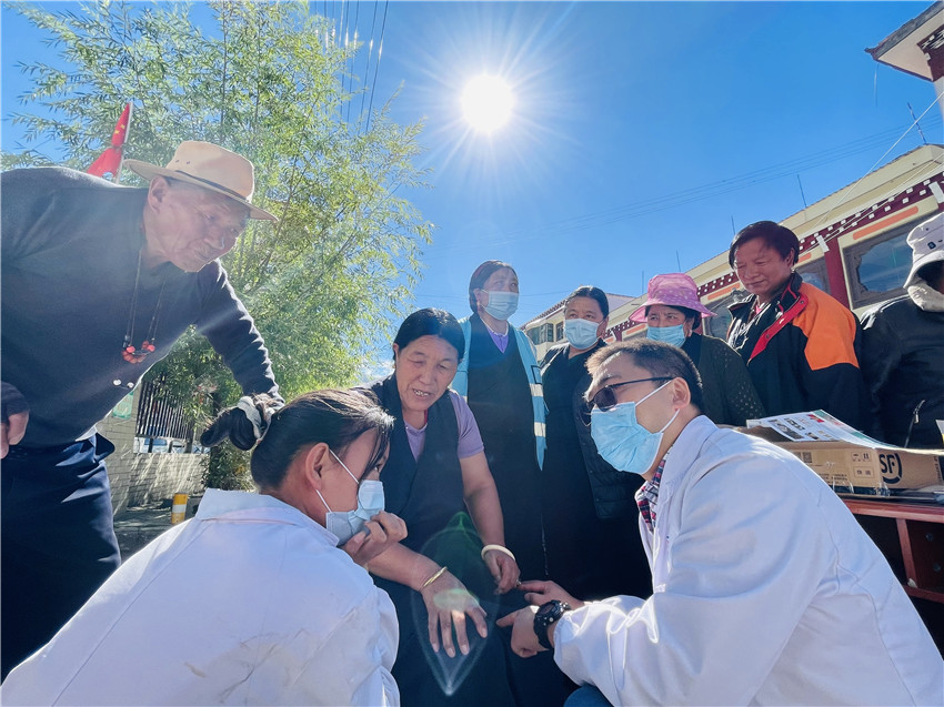 免費(fèi)義診1.jpg 免費(fèi)義診1.jpg